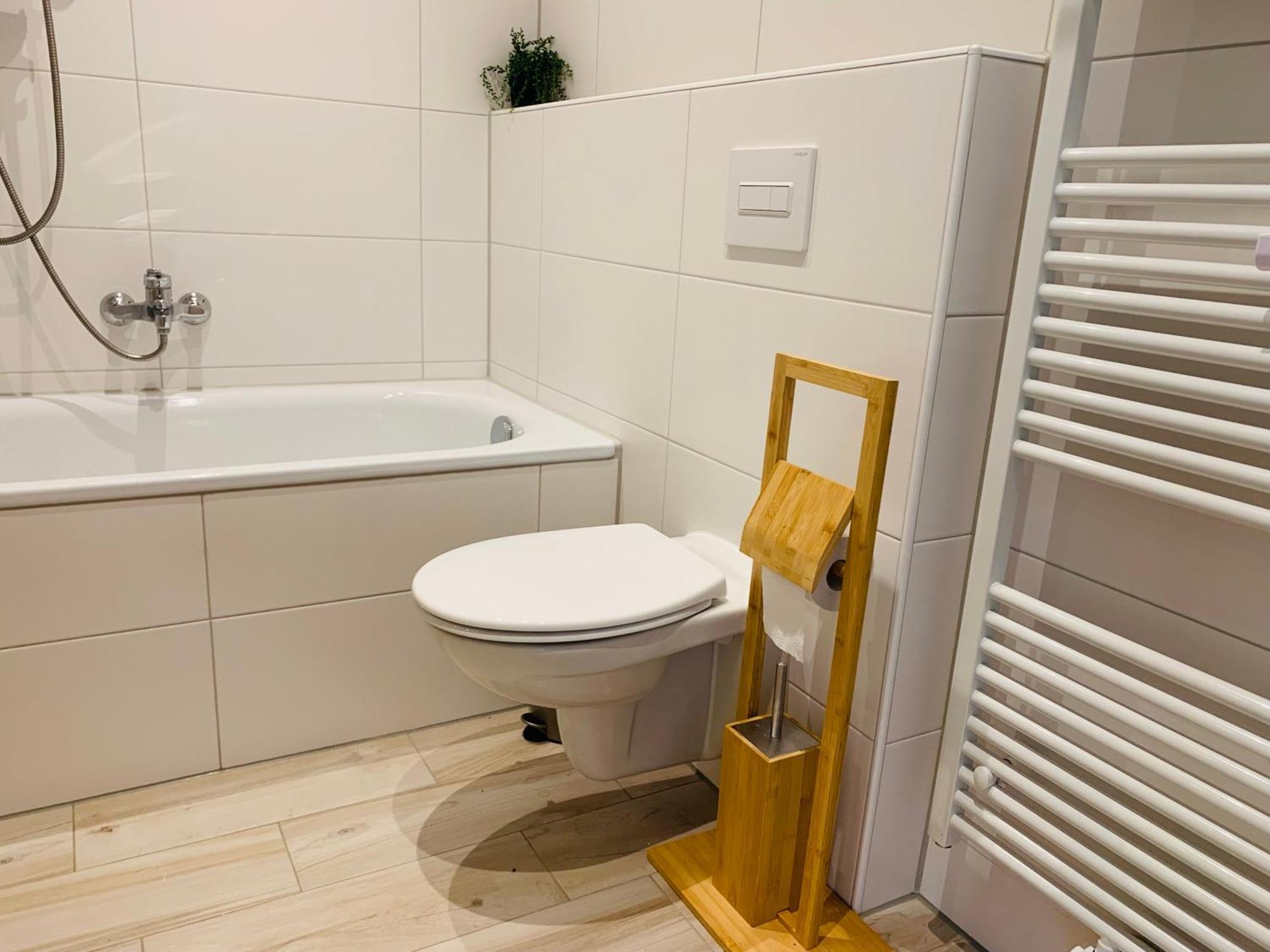 Am Schloss Wolkenstein, 86M2, 3Br, Babybett, Office Exterior photo